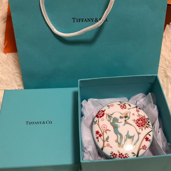 Tiffany & Co. Porcelain Jewelry Box (Free Dior Lip Glow & Mystery item) - Picture 2 of 14